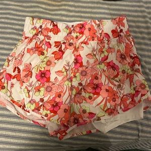 Flower shorts